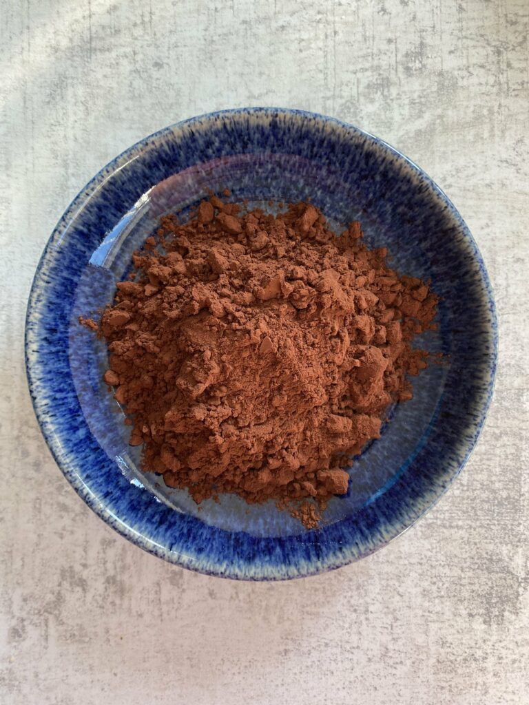 Simple Chocolate Cake Recipe - Bakes By Sarah